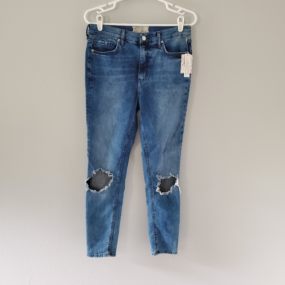 Free People Denim - NWT Free People Distressed Jeans